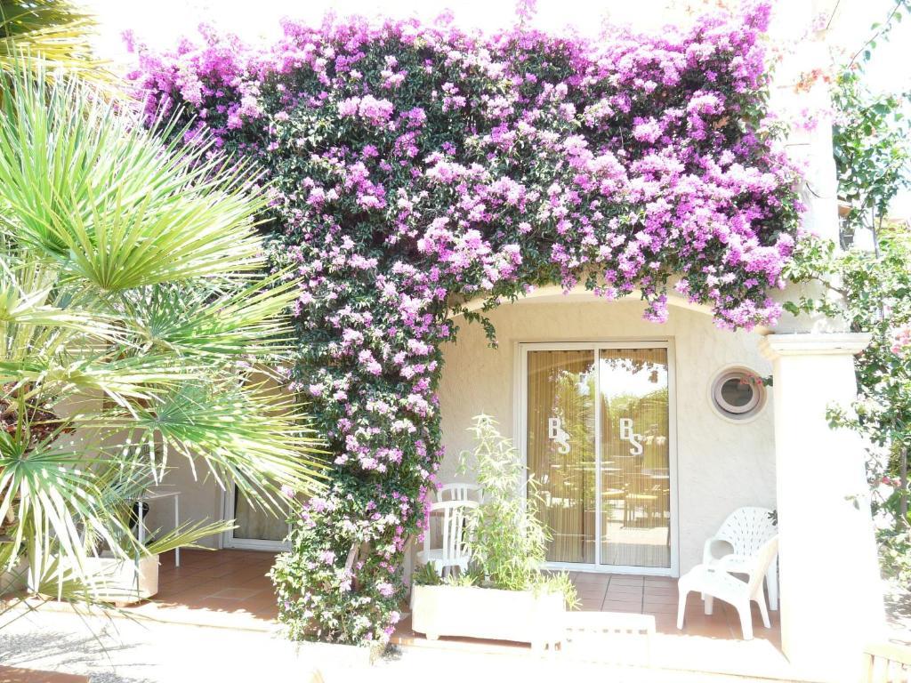 Hotel Beau Soleil Le Lavandou Ruang foto